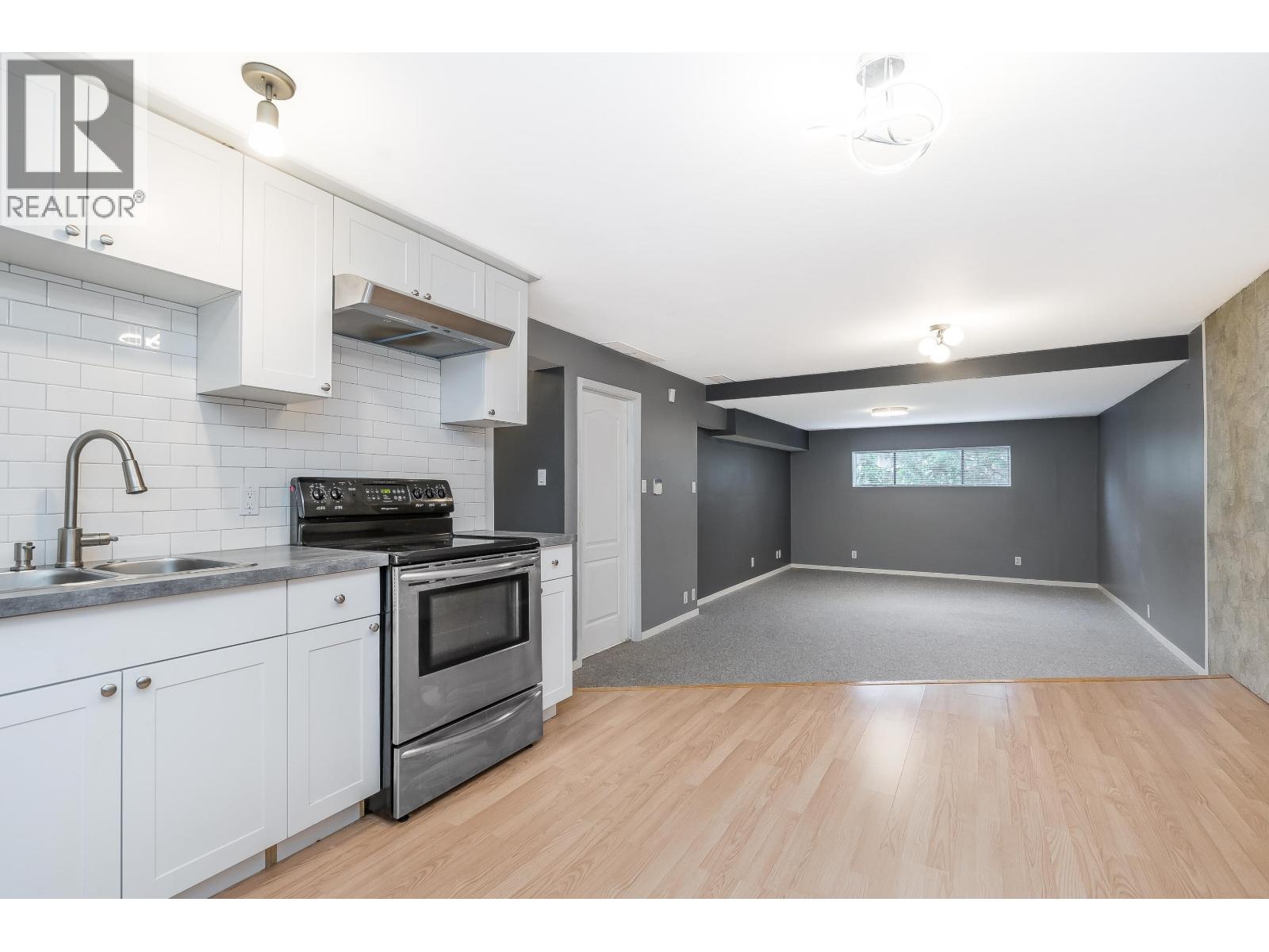 3924 Victoria Place, Port Coquitlam, British Columbia  V3B 5M1 - Photo 29 - R3063343