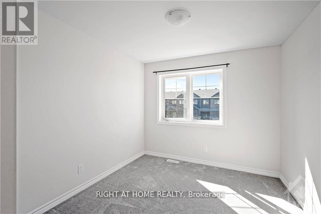 1010 Kijik Crescent, Ottawa, Ontario  K1X 0G9 - Photo 16 - X12689838