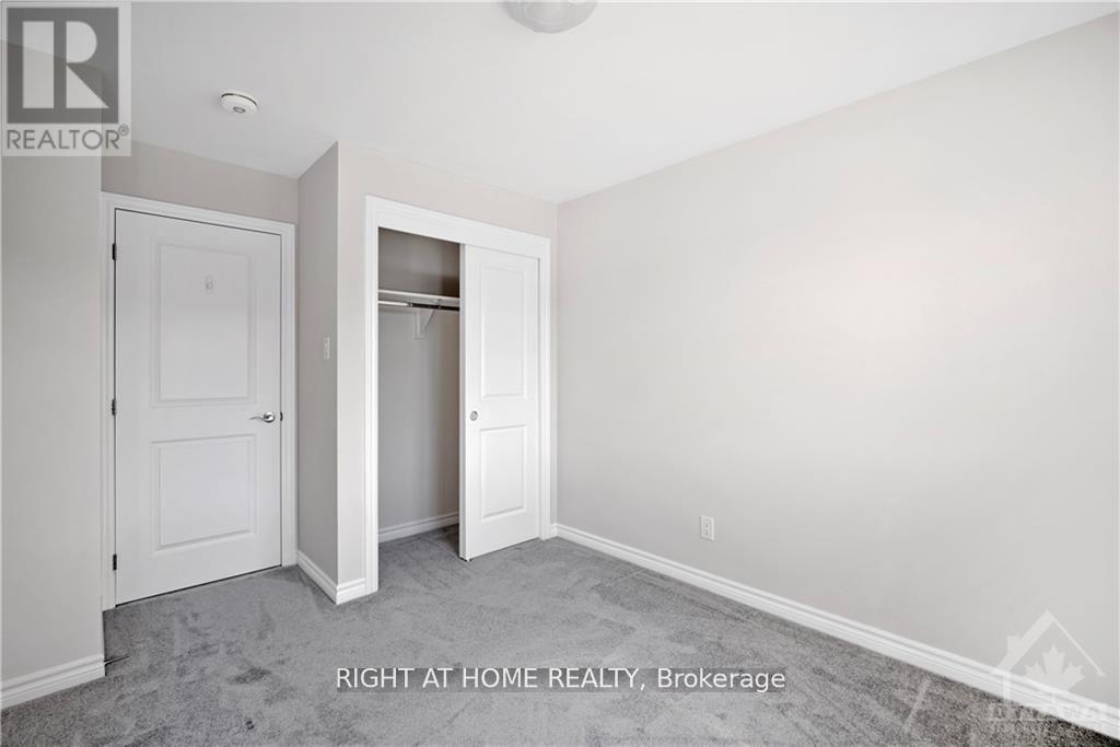 1010 Kijik Crescent, Ottawa, Ontario  K1X 0G9 - Photo 17 - X12689838