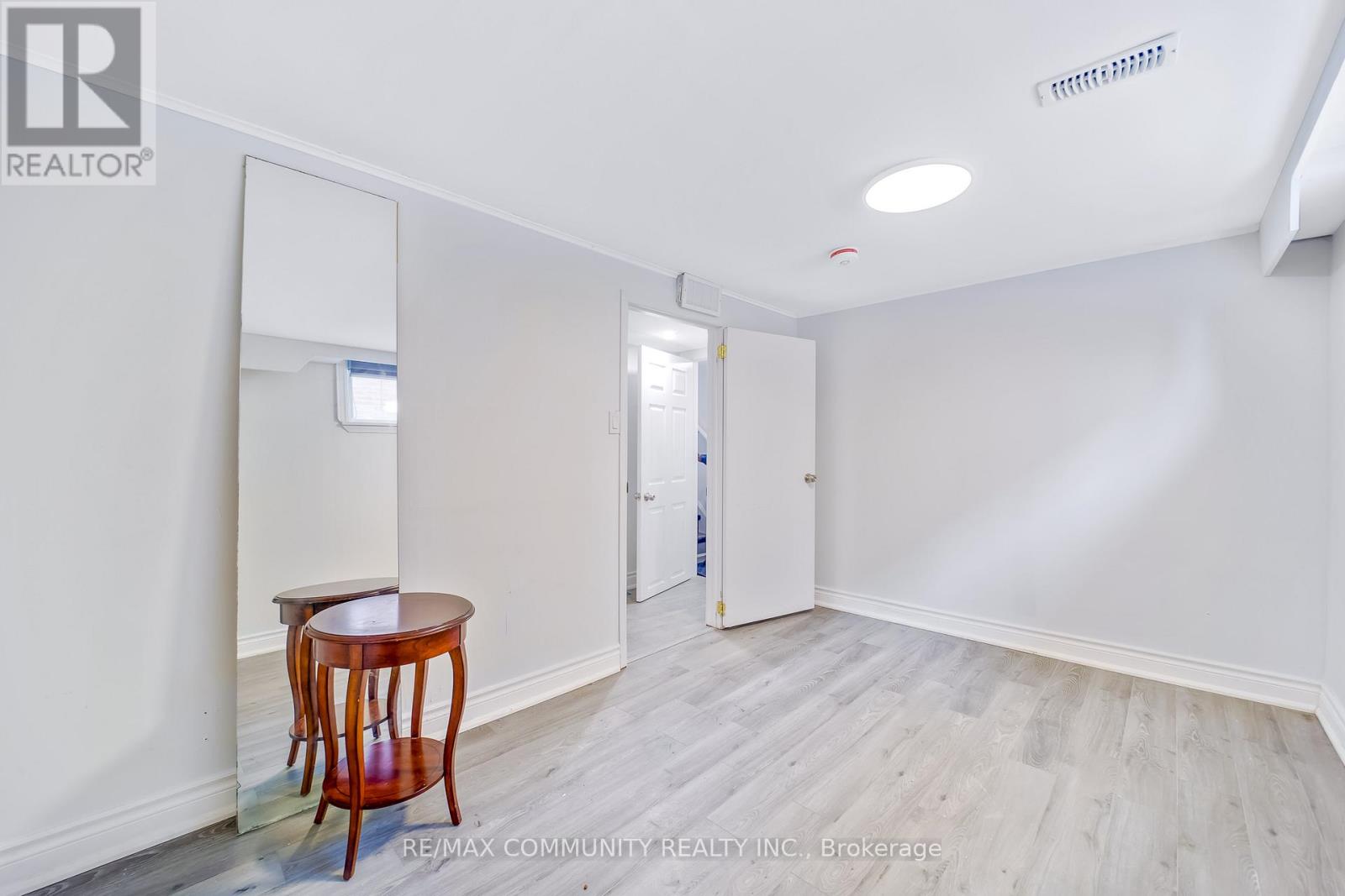 40 Aspendale Drive, Toronto, Ontario  M1P 4J6 - Photo 10 - E12689854