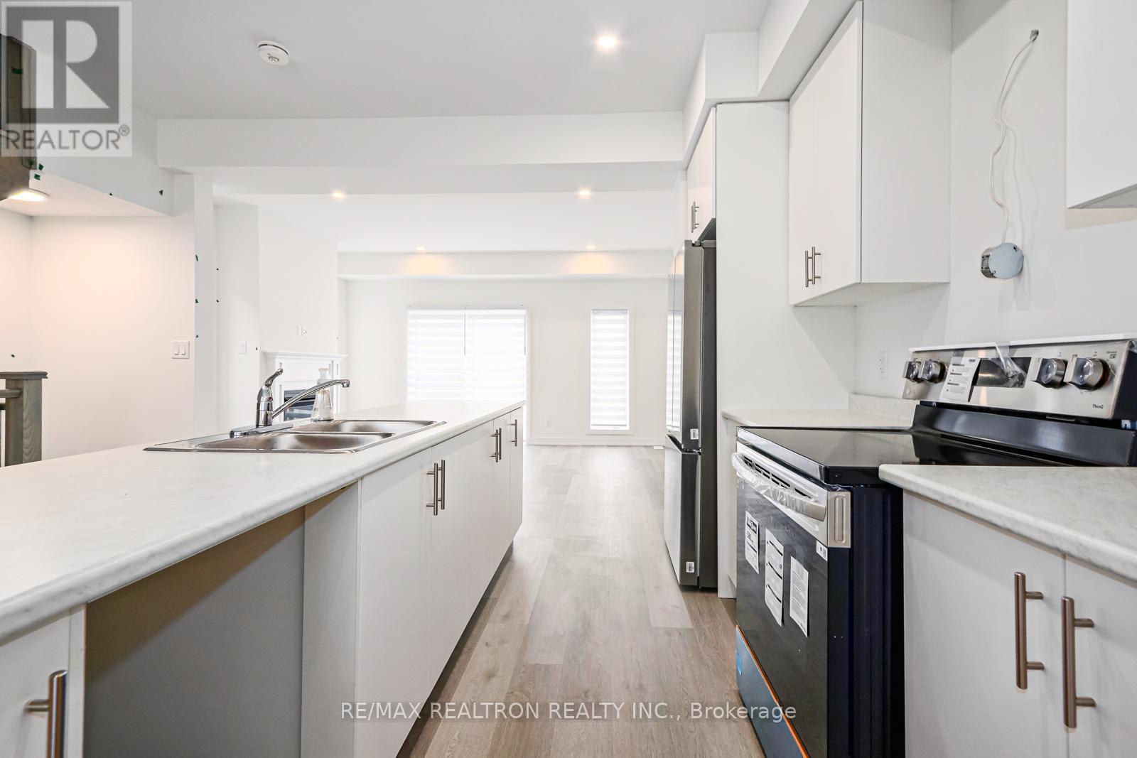 52 Winters Crescent, Collingwood, Ontario  L9Y 5B4 - Photo 5 - S12659120