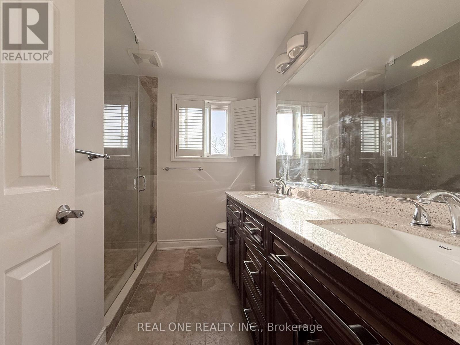 Unit 1 - 1759 Sherwood Forrest Circle, Mississauga, Ontario  L5K 2H7 - Photo 14 - W12689856