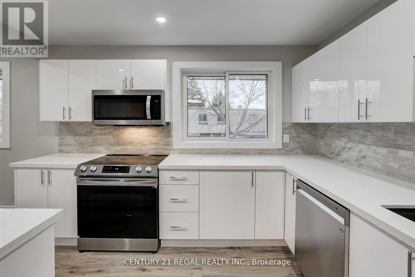 85 - 2145 Sherobee Road, Mississauga, Ontario  L5A 3G8 - Photo 13 - W12689864