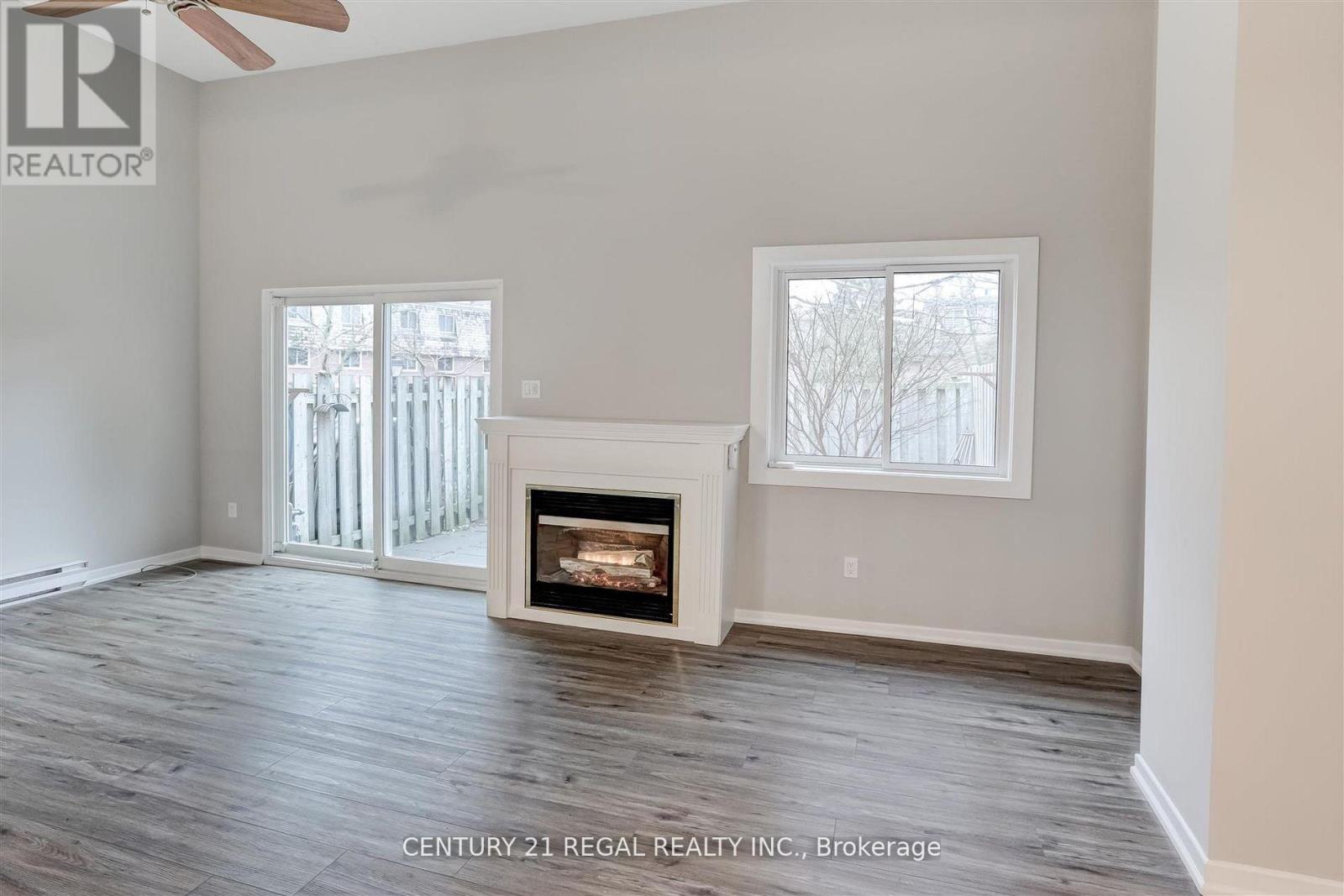 85 - 2145 Sherobee Road, Mississauga, Ontario  L5A 3G8 - Photo 4 - W12689864