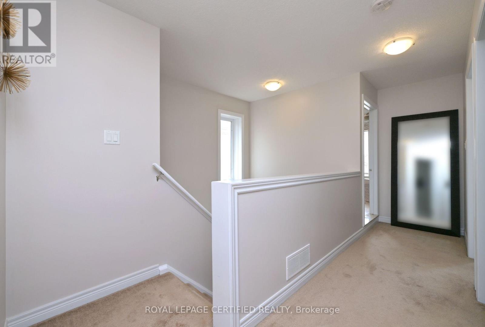 102 Oakes Crescent, Guelph, Ontario  N1E 0J5 - Photo 23 - X12689842