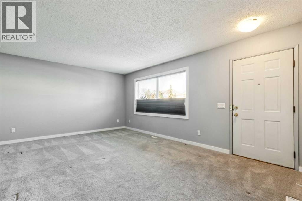 5423 Madigan Drive Ne, Calgary, Alberta  T2A 5T5 - Photo 17 - A2278593