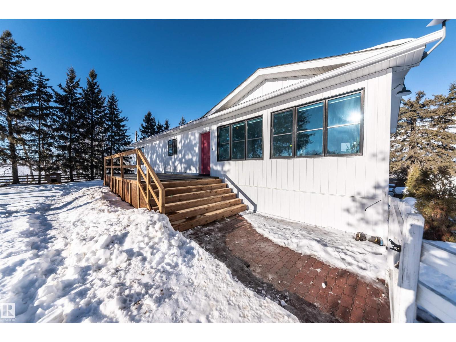 3307 Twp Road 564, Rural Lac Ste. Anne County, Alberta  T0E 1A0 - Photo 36 - E4469838