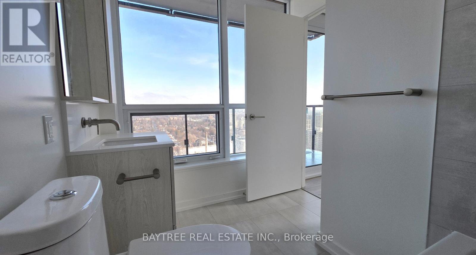 2212 - 110 Broadway Avenue, Toronto, Ontario  M4P 1V7 - Photo 10 - C12682668