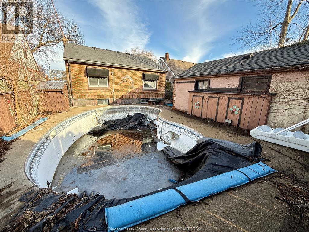 2467 Kildare, Windsor, Ontario  N8W 2Y1 - Photo 14 - 26000761