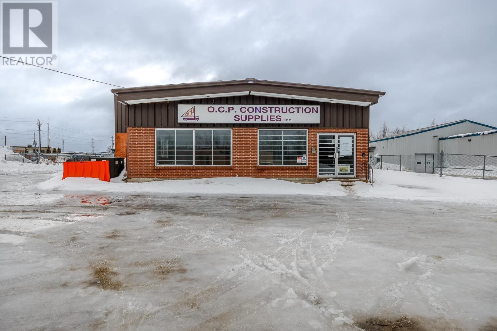 28 Industrial Court A, Sault Ste. Marie, Ontario  P6B 5W6 - Photo 1 - SM260086