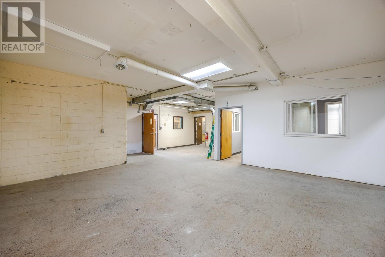 28 Industrial Court A, Sault Ste. Marie, Ontario  P6B 5W6 - Photo 11 - SM260086