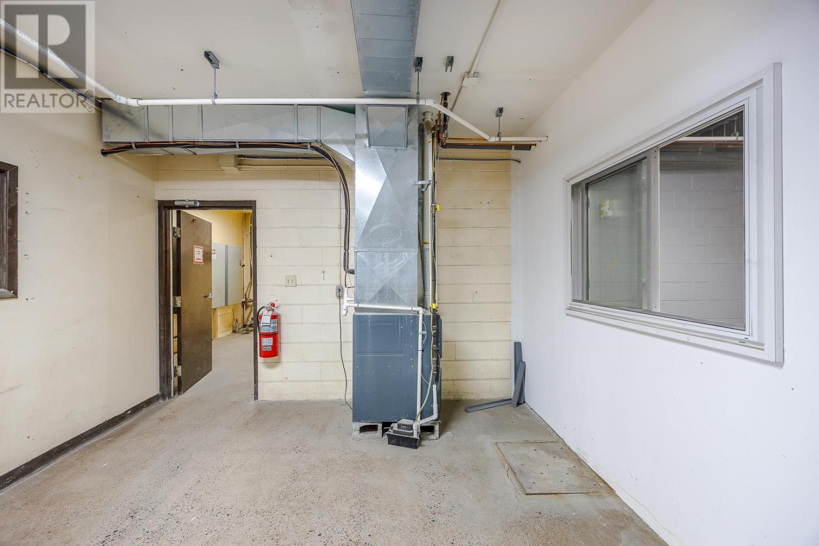 28 Industrial Court A, Sault Ste. Marie, Ontario  P6B 5W6 - Photo 9 - SM260086