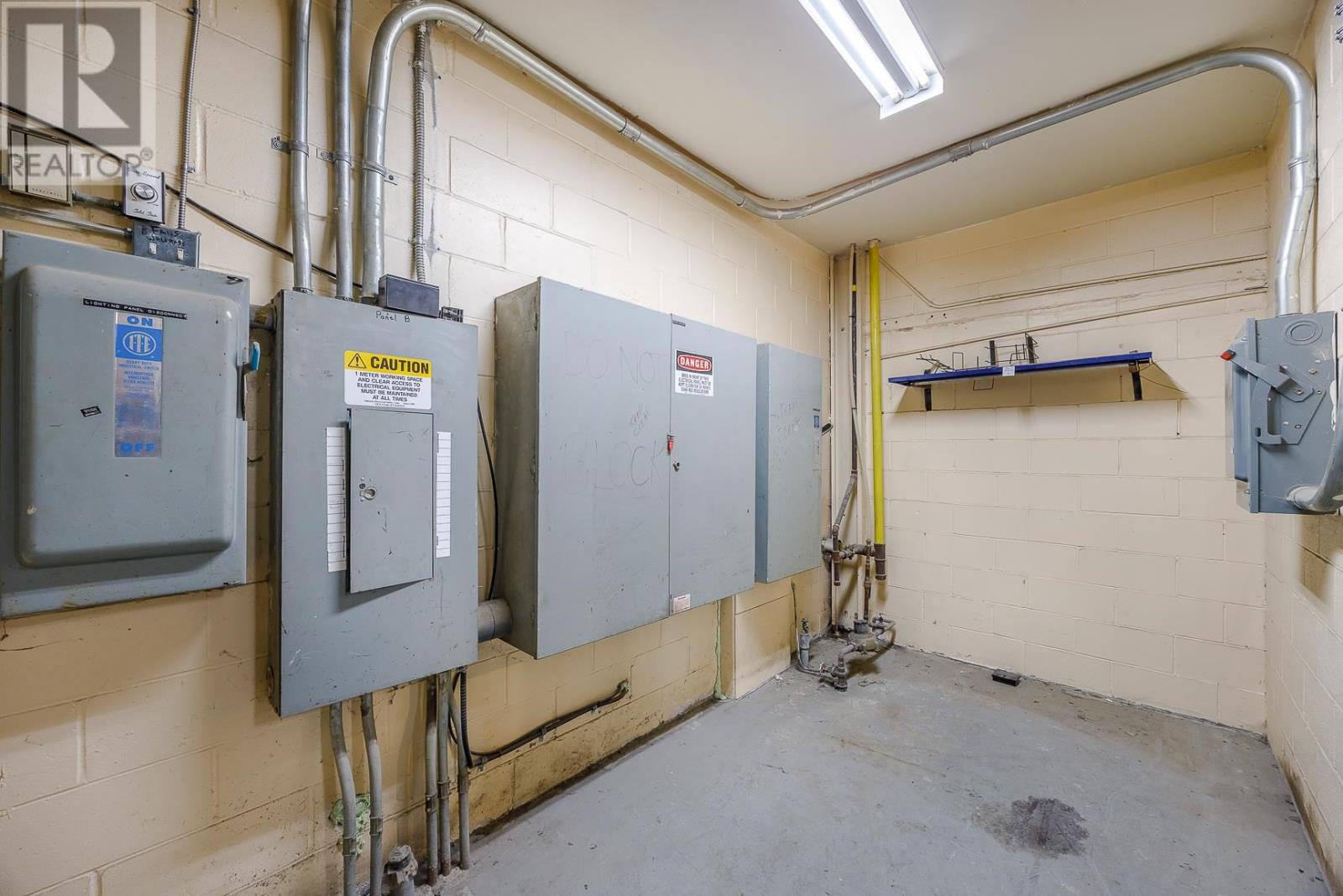 28 Industrial Court A, Sault Ste. Marie, Ontario  P6B 5W6 - Photo 7 - SM260086