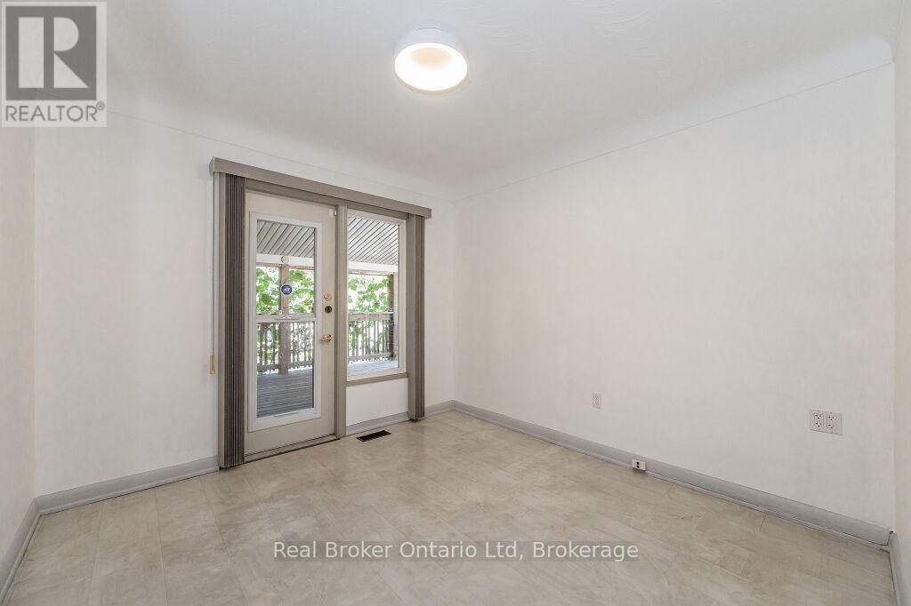 Main - 195 Edinburgh Road S, Guelph (Dovercliffe Park/old University), Ontario  N1G 2H8 - Photo 10 - X12689870