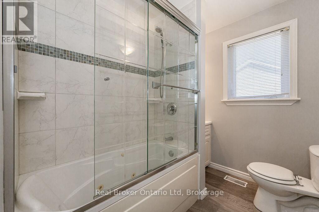 Main - 195 Edinburgh Road S, Guelph (Dovercliffe Park/old University), Ontario  N1G 2H8 - Photo 18 - X12689870