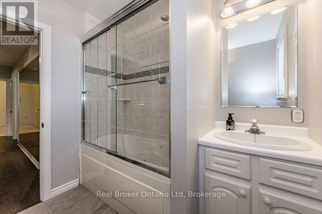 Main - 195 Edinburgh Road S, Guelph (Dovercliffe Park/old University), Ontario  N1G 2H8 - Photo 20 - X12689870