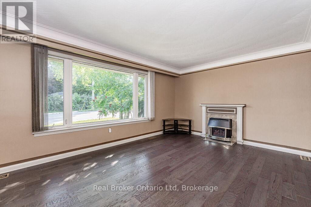 Main - 195 Edinburgh Road S, Guelph (Dovercliffe Park/old University), Ontario  N1G 2H8 - Photo 5 - X12689870