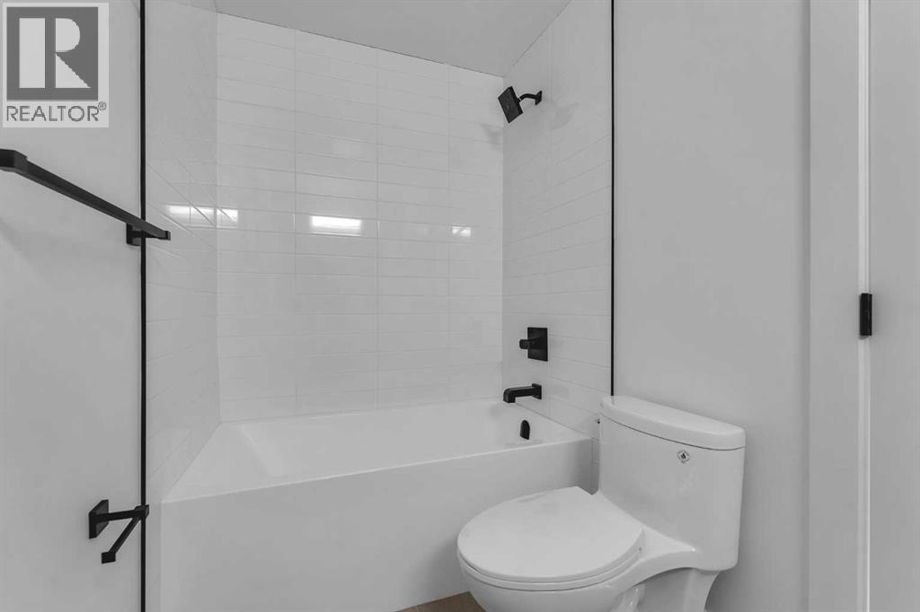 47 North Bridges Garden, Langdon, Alberta  T0J 1X3 - Photo 33 - A2272052