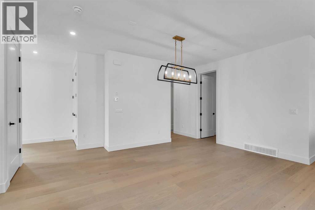 47 North Bridges Garden, Langdon, Alberta  T0J 1X3 - Photo 6 - A2272052