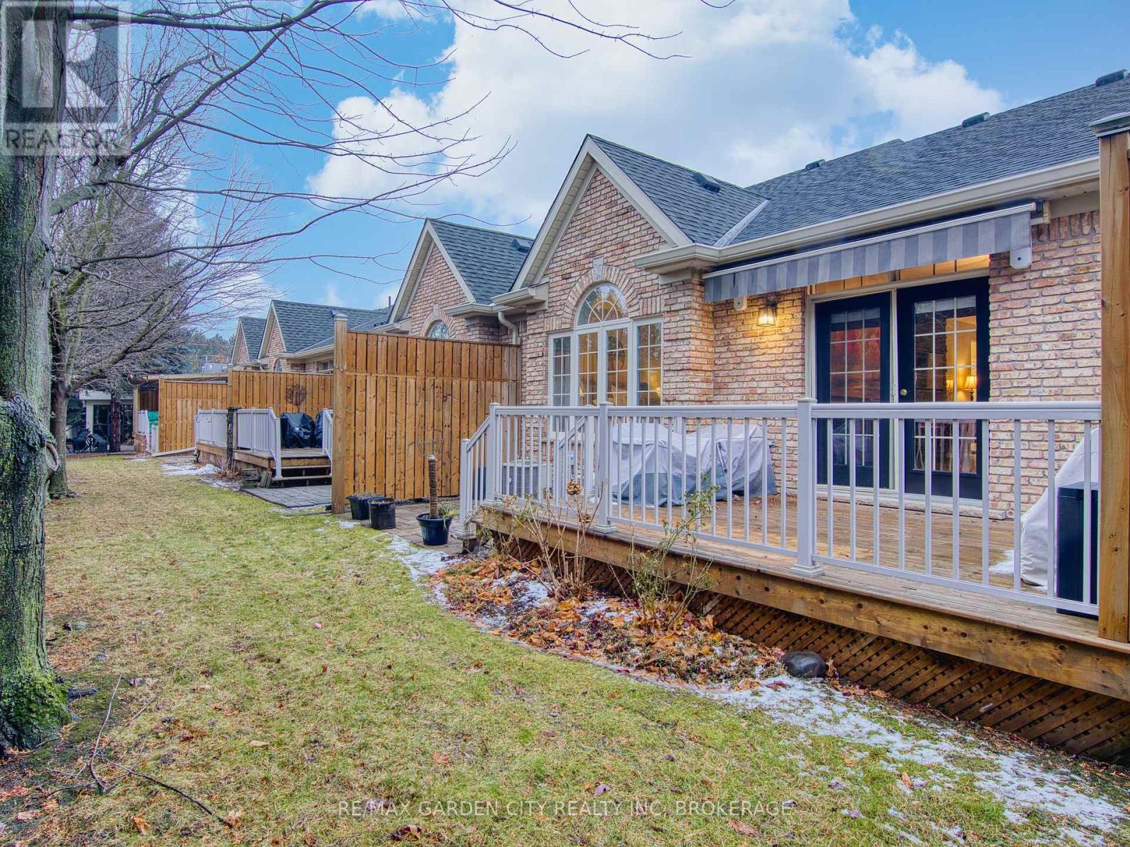 Unit #6 - 174 Martindale Road, St. Catharines, Ontario  L2S 3Z9 - Photo 37 - X12689882