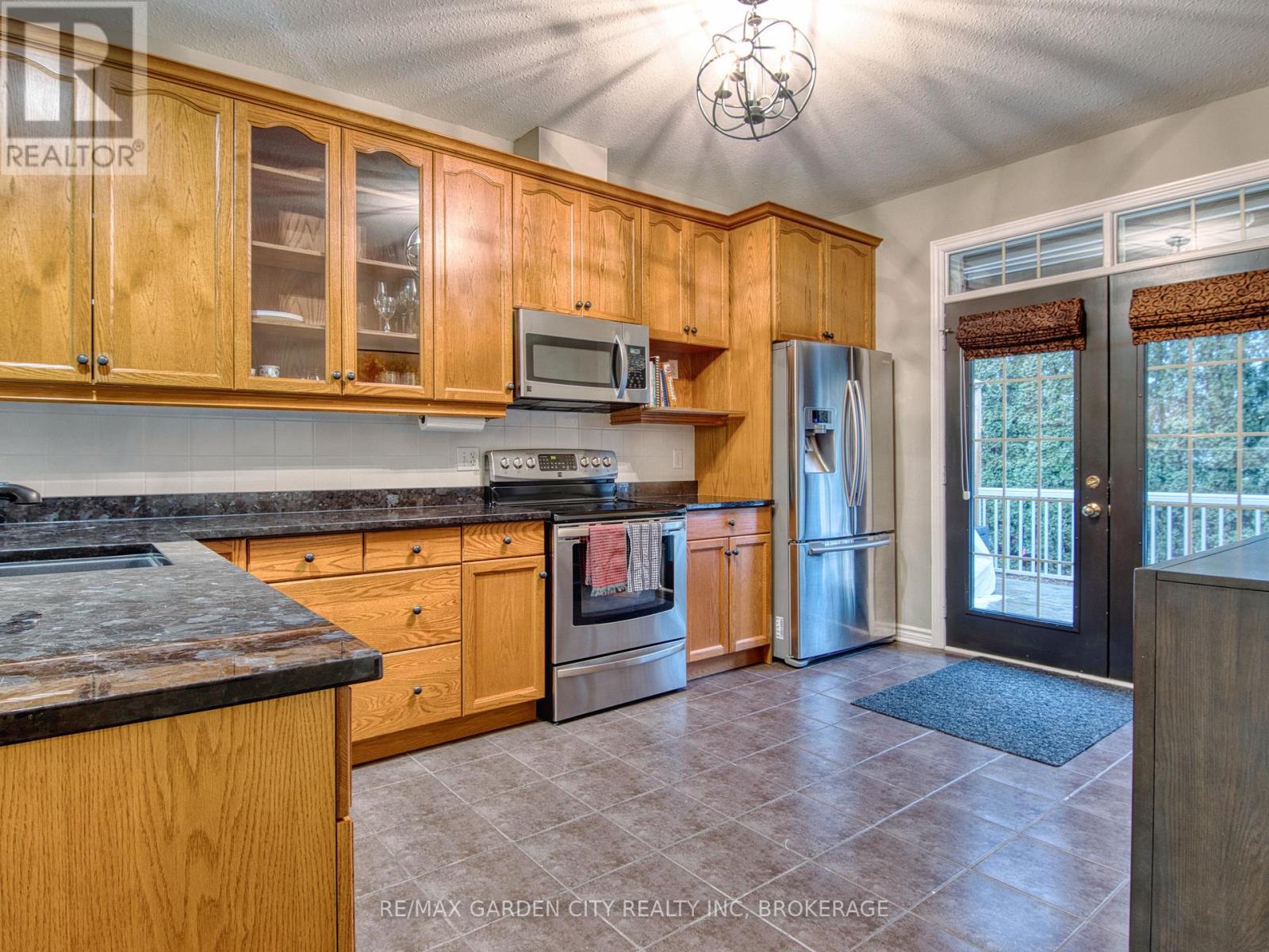 Unit #6 - 174 Martindale Road, St. Catharines, Ontario  L2S 3Z9 - Photo 7 - X12689882