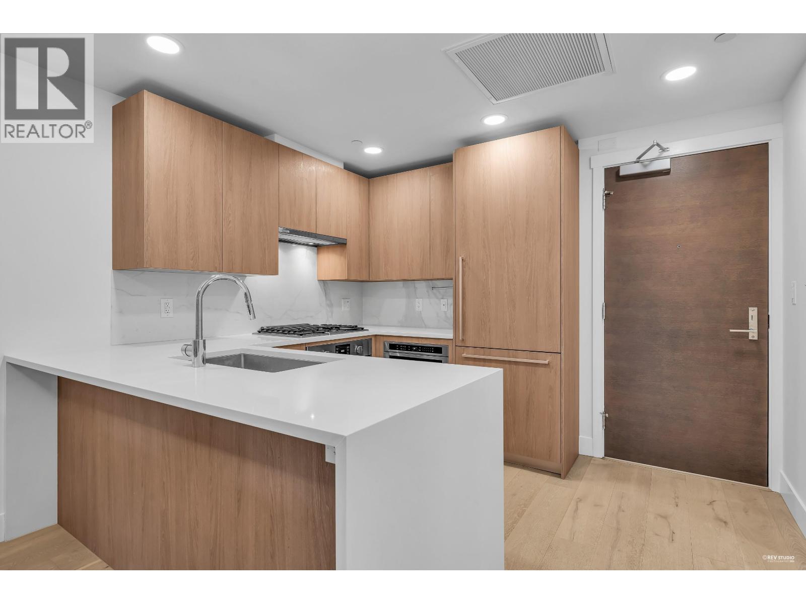 607 2780 Valley Centre Avenue, North Vancouver, British Columbia V7J 0C4 - Photo 4 - R3078671