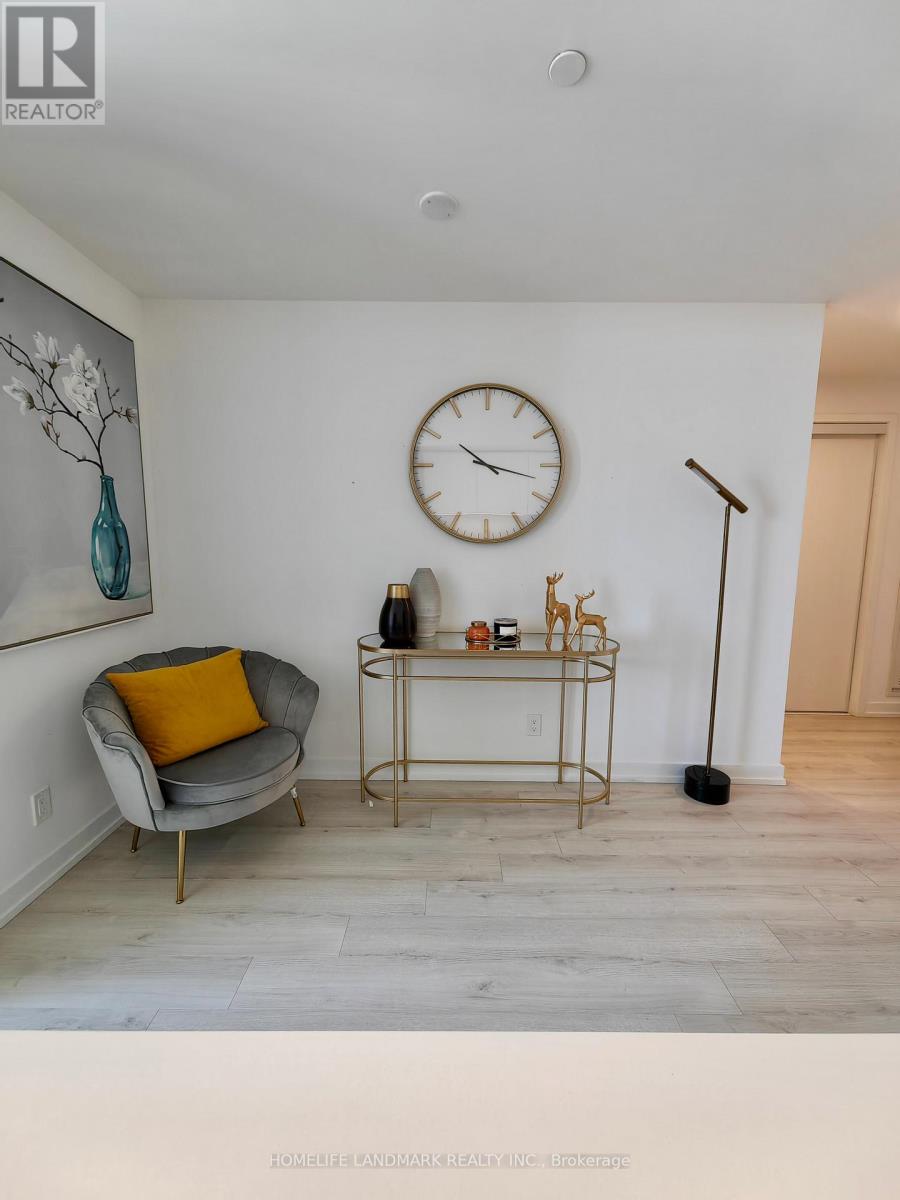 2301 - 33 Helendale Avenue, Toronto, Ontario  M4R 0A4 - Photo 11 - C12689878