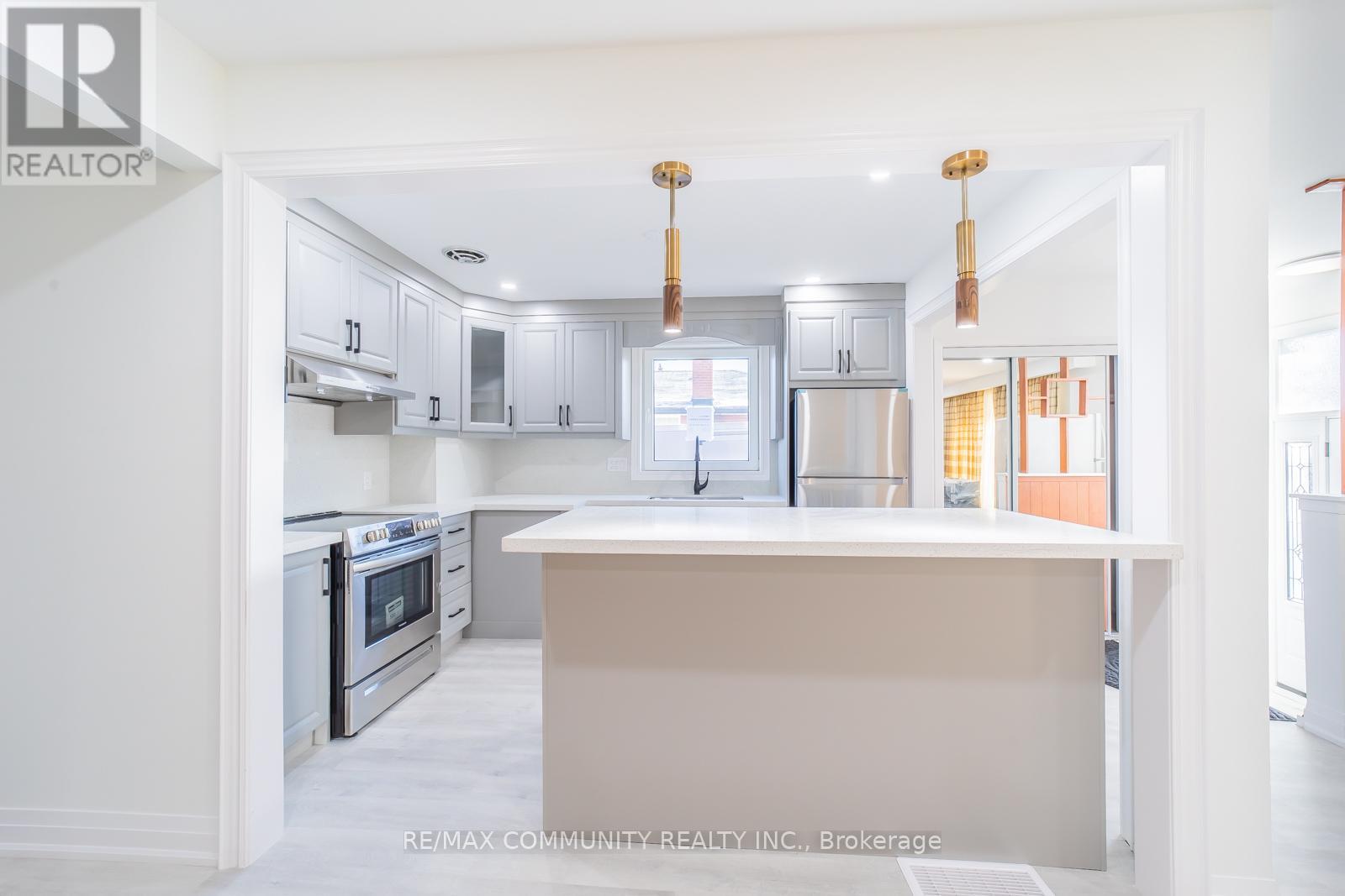 42 Aspendale Drive, Toronto, Ontario  M1P 4J6 - Photo 10 - E12689874