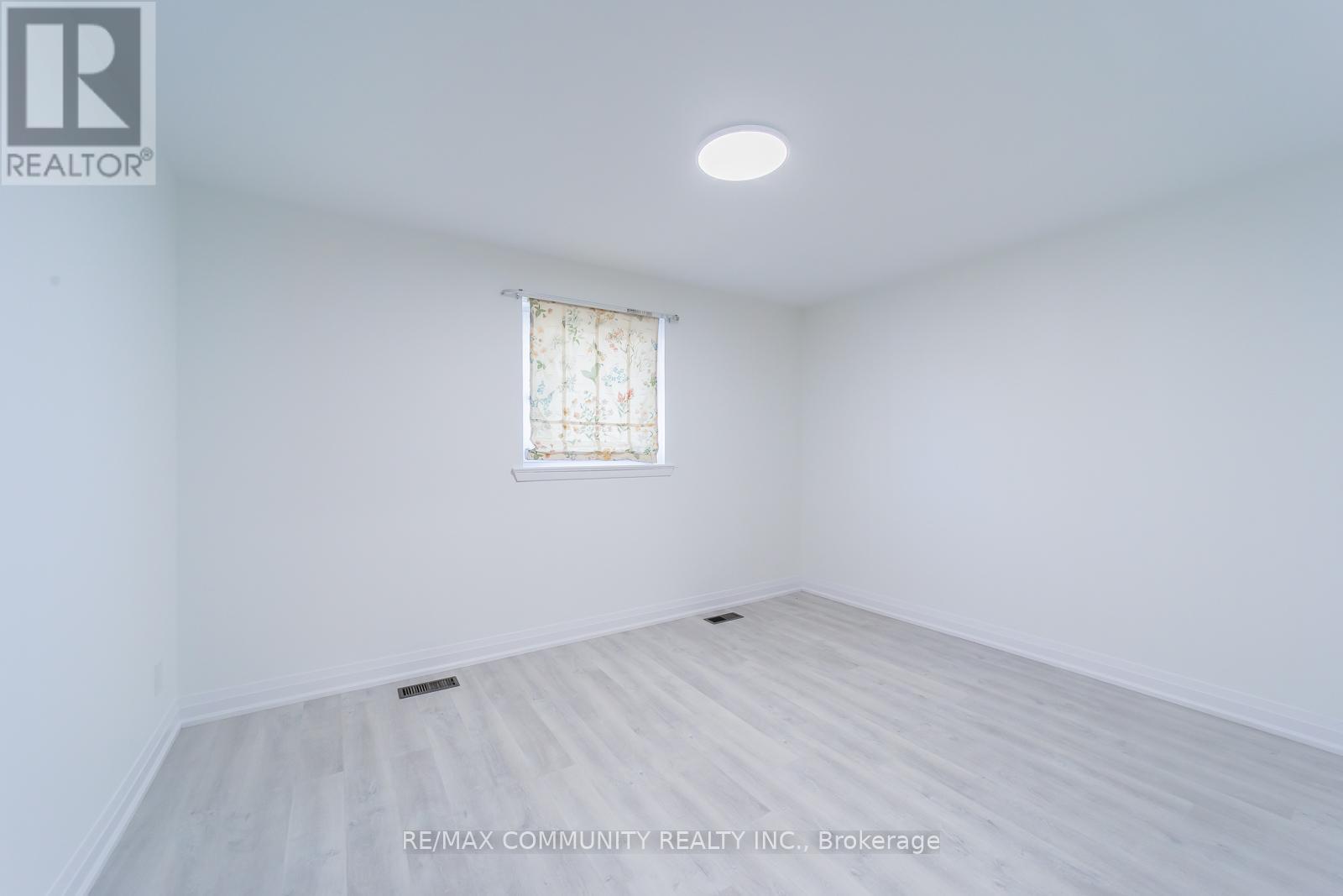 42 Aspendale Drive, Toronto, Ontario  M1P 4J6 - Photo 14 - E12689874