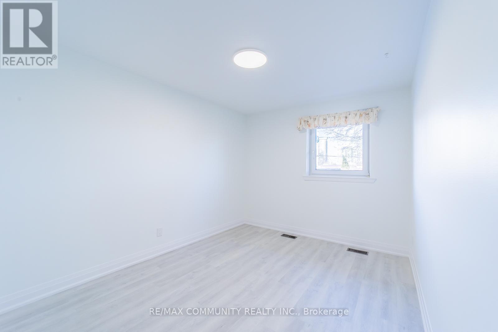 42 Aspendale Drive, Toronto, Ontario  M1P 4J6 - Photo 16 - E12689874