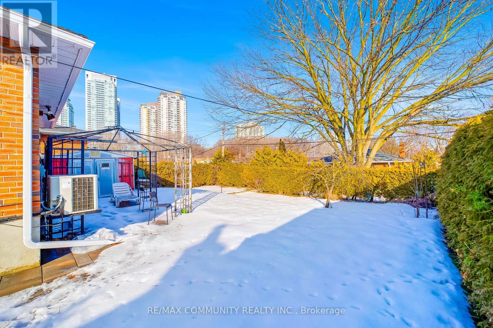 42 Aspendale Drive, Toronto, Ontario  M1P 4J6 - Photo 22 - E12689874