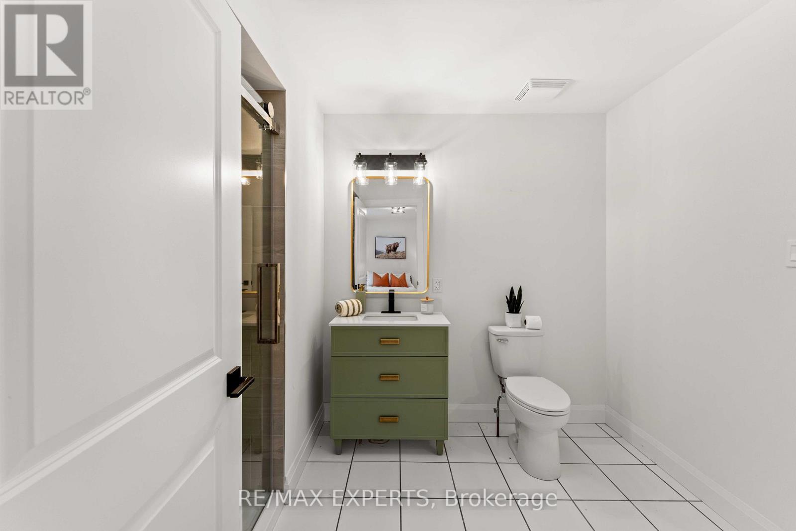 353 Walter Drive, Georgina, Ontario  L4P 3A8 - Photo 26 - N12689092