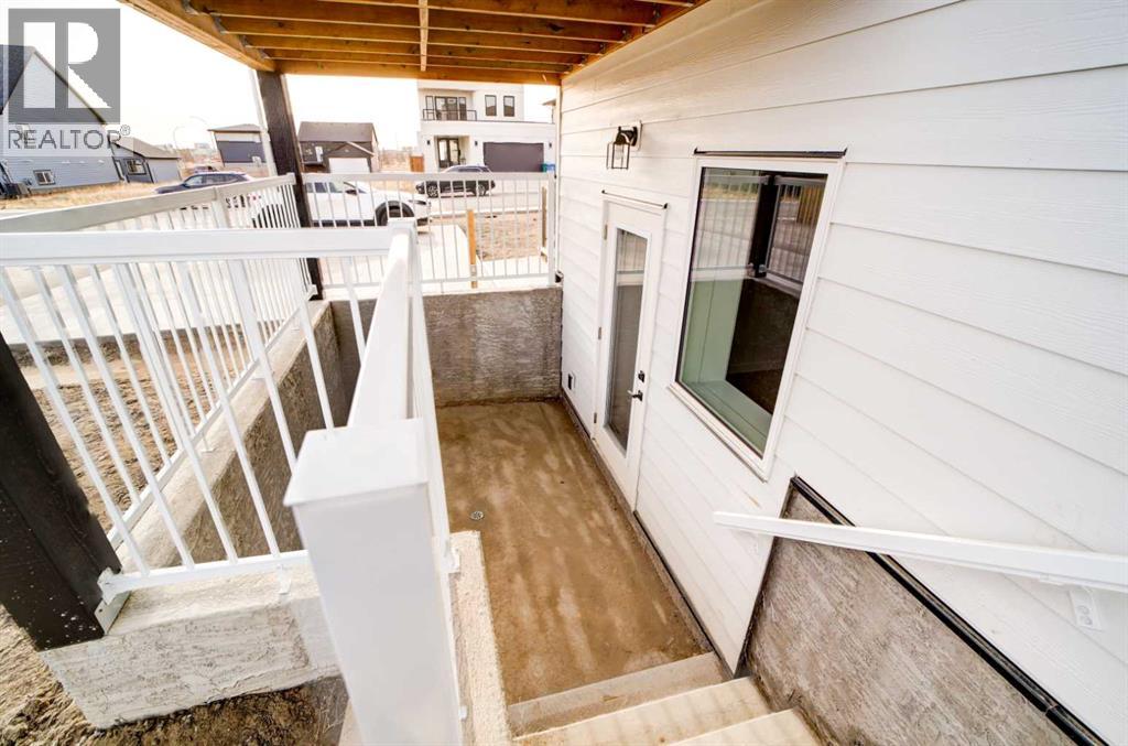 661 Devonia Road W, Lethbridge, Alberta  T1J 5W3 - Photo 36 - A2276213