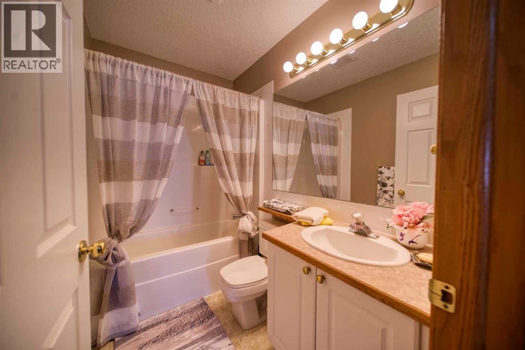 161 West Lakeview Drive, Chestermere, Alberta  T1X 1H7 - Photo 22 - A2257185