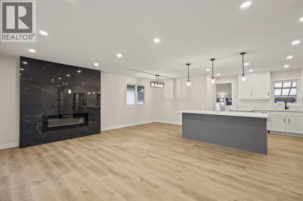 219 Pinemill Road Ne, Calgary, Alberta  T1Y 2E1 - Photo 5 - A2278052