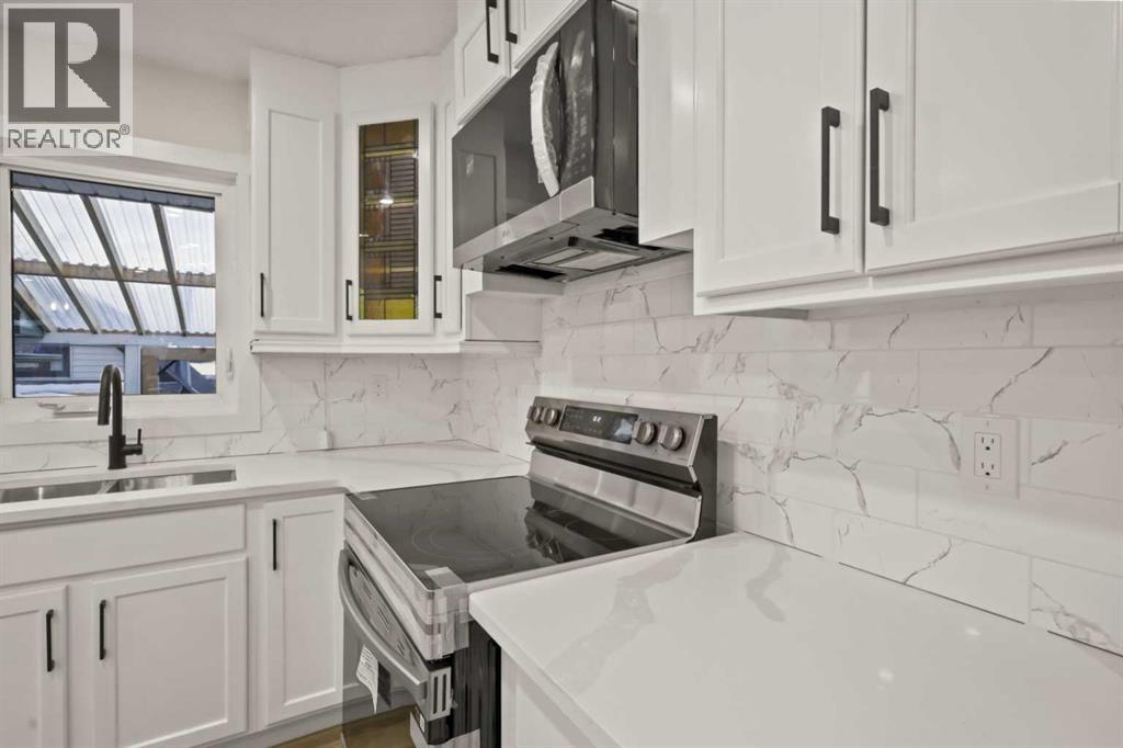 219 Pinemill Road Ne, Calgary, Alberta  T1Y 2E1 - Photo 15 - A2278052