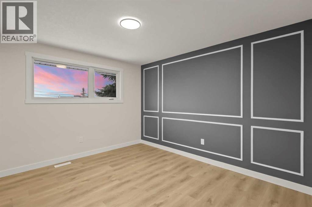 219 Pinemill Road Ne, Calgary, Alberta  T1Y 2E1 - Photo 18 - A2278052