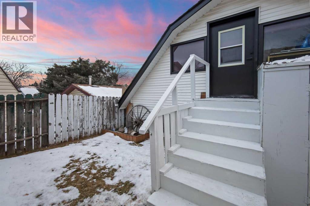 219 Pinemill Road Ne, Calgary, Alberta  T1Y 2E1 - Photo 45 - A2278052