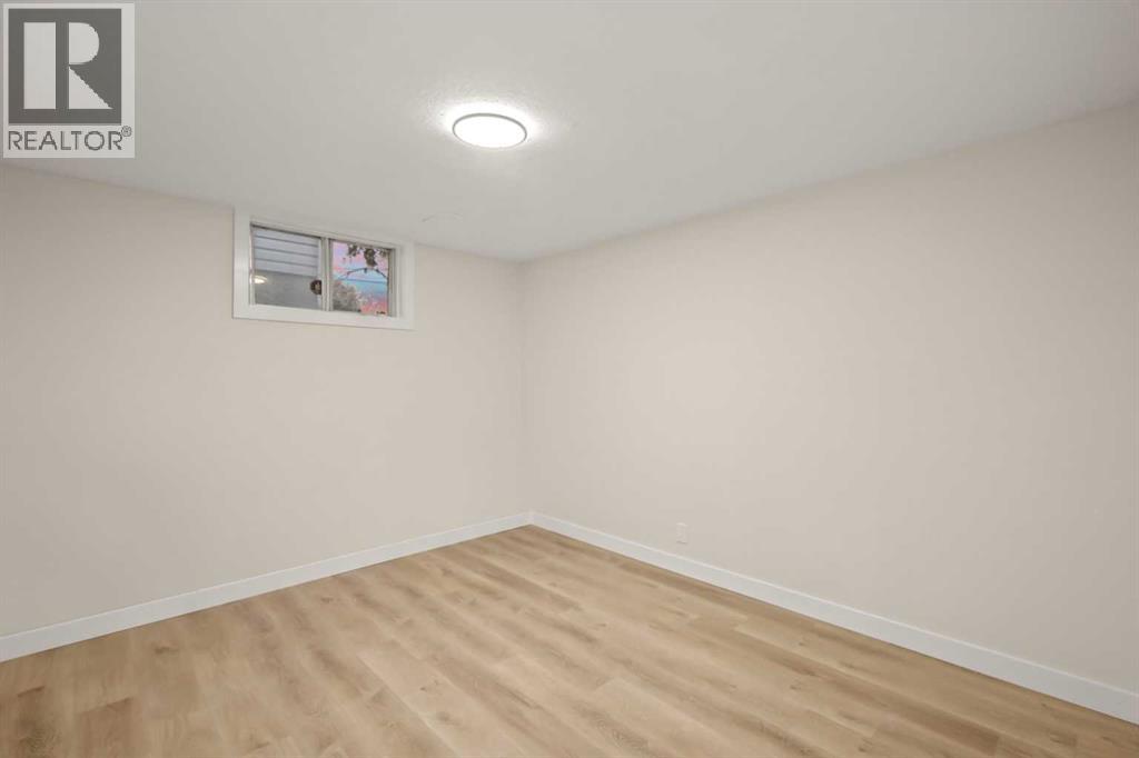 219 Pinemill Road Ne, Calgary, Alberta  T1Y 2E1 - Photo 35 - A2278052