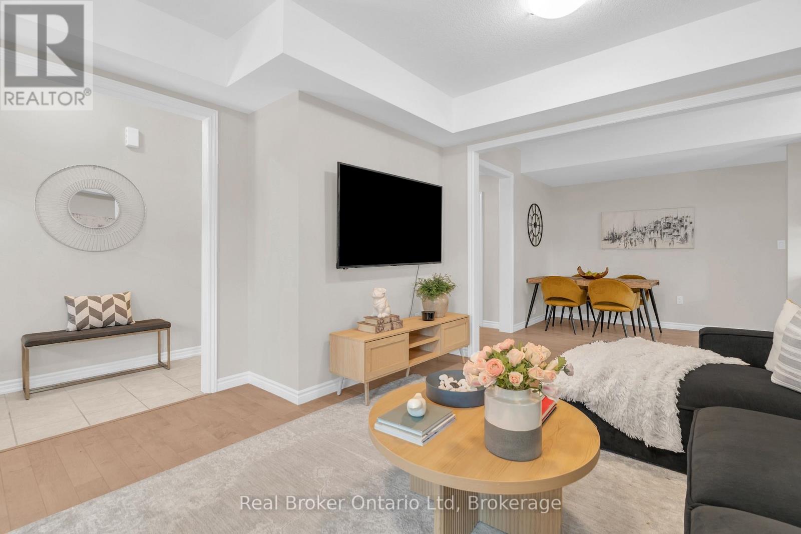 5 - 107 Westra Drive, Guelph, Ontario  N1K 0A5 - Photo 7 - X12689928