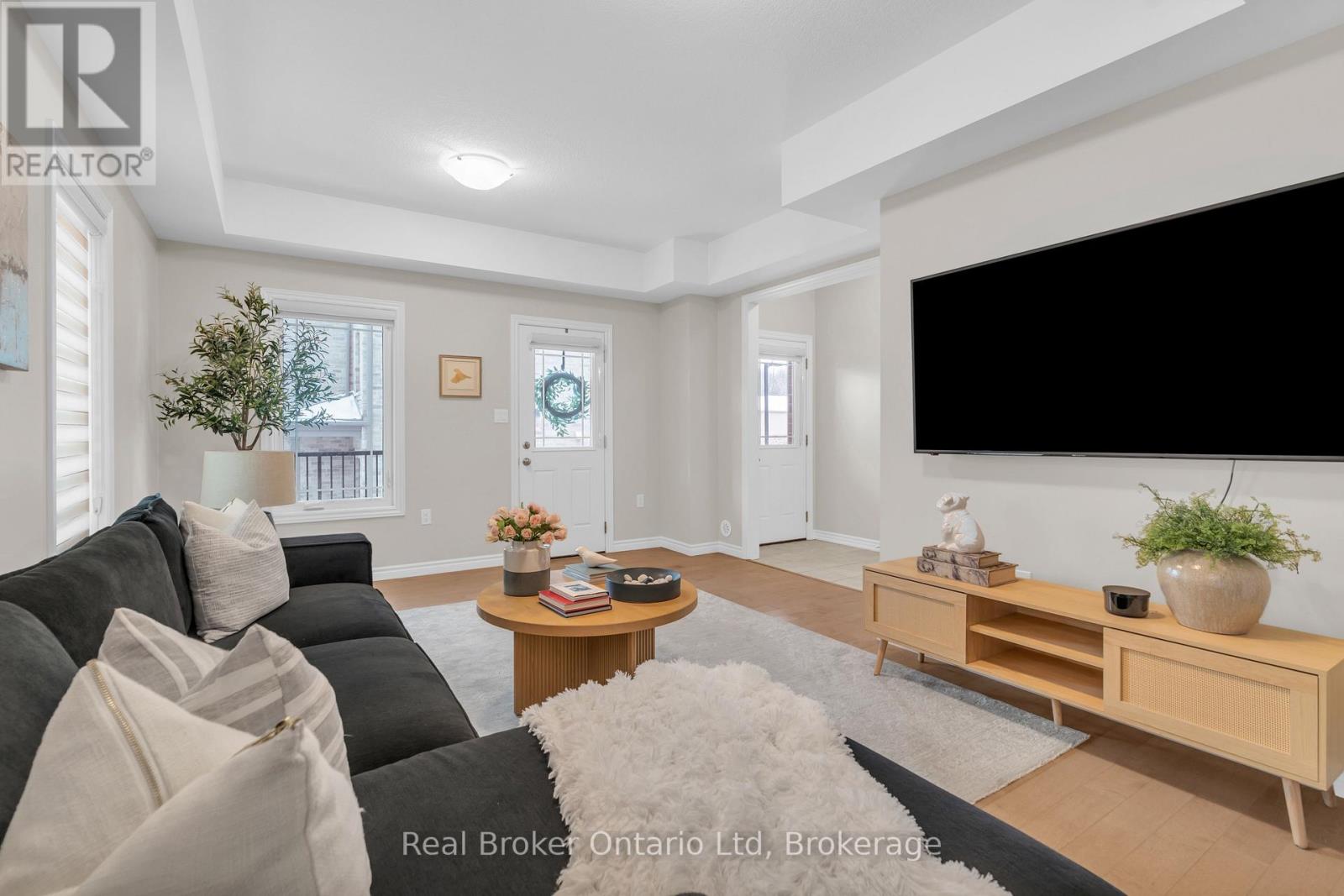 5 - 107 Westra Drive, Guelph, Ontario  N1K 0A5 - Photo 8 - X12689928