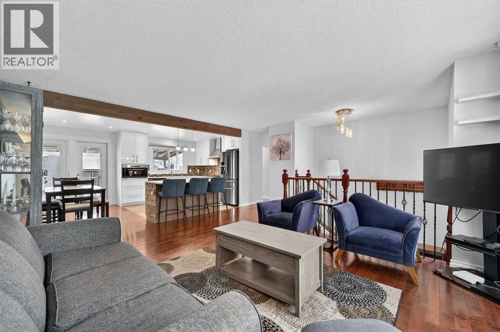 235 Allan Crescent Se, Calgary, Alberta  T2J 0T3 - Photo 3 - A2277157