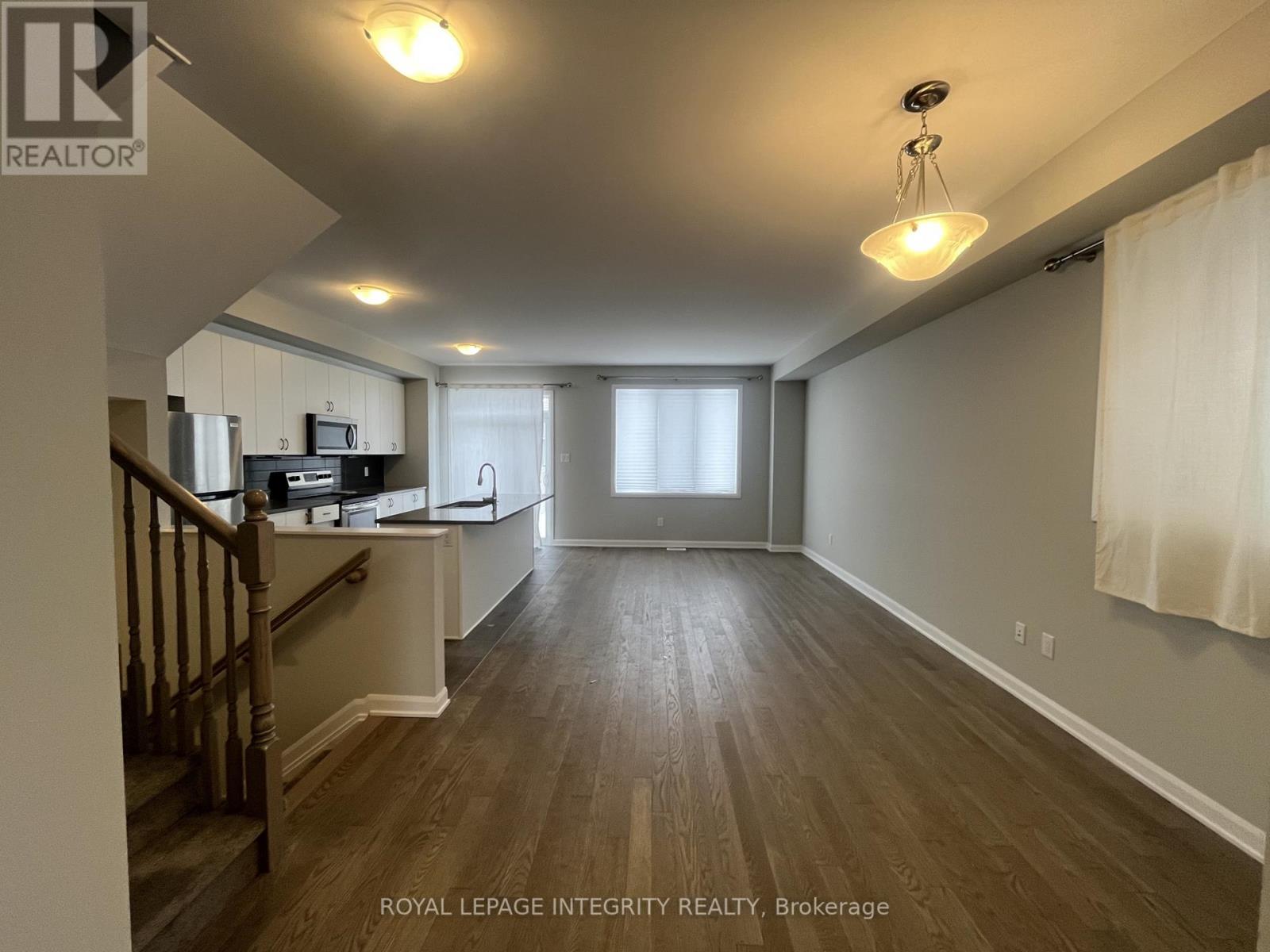 555 Aglish Mews, Ottawa, Ontario  K2J 6Y1 - Photo 3 - X12689938