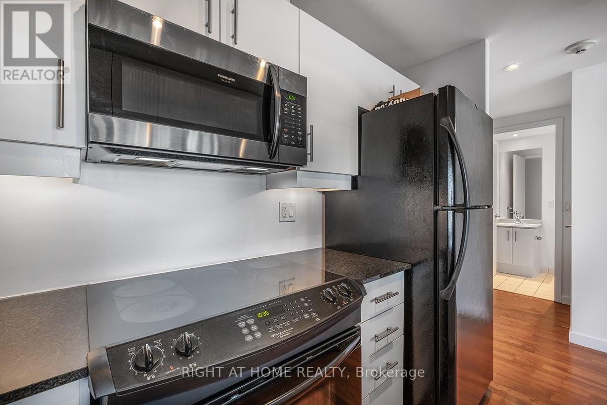 2104 - 281 Mutual Street, Toronto, Ontario  M4Y 3C4 - Photo 20 - C12689932