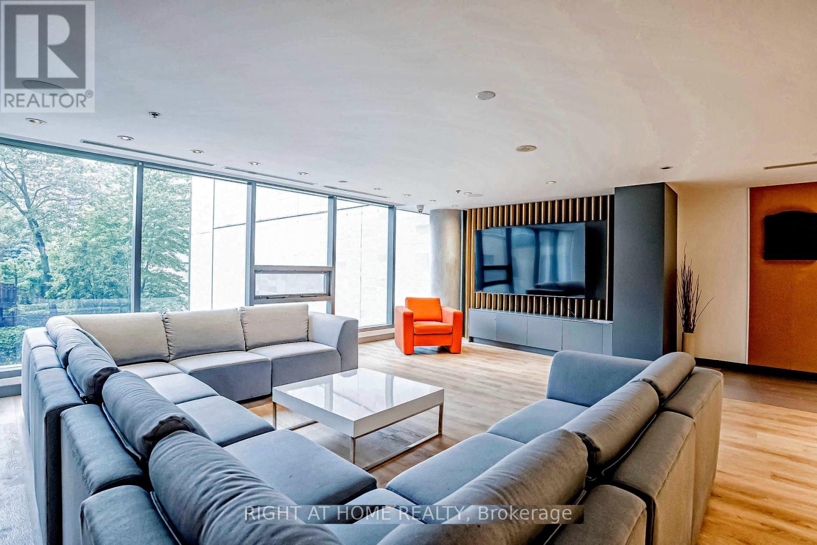 2104 - 281 Mutual Street, Toronto, Ontario  M4Y 3C4 - Photo 23 - C12689932