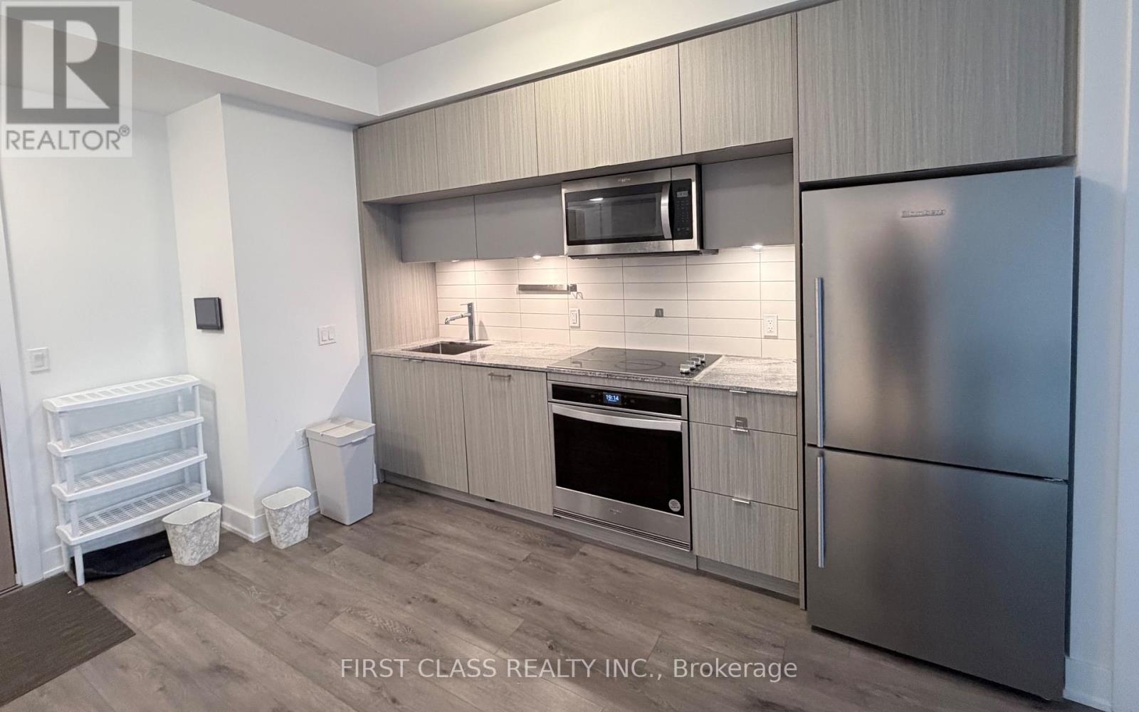 3517 - 585 Bloor Street E, Toronto, Ontario  M4W 0B3 - Photo 4 - C12689936