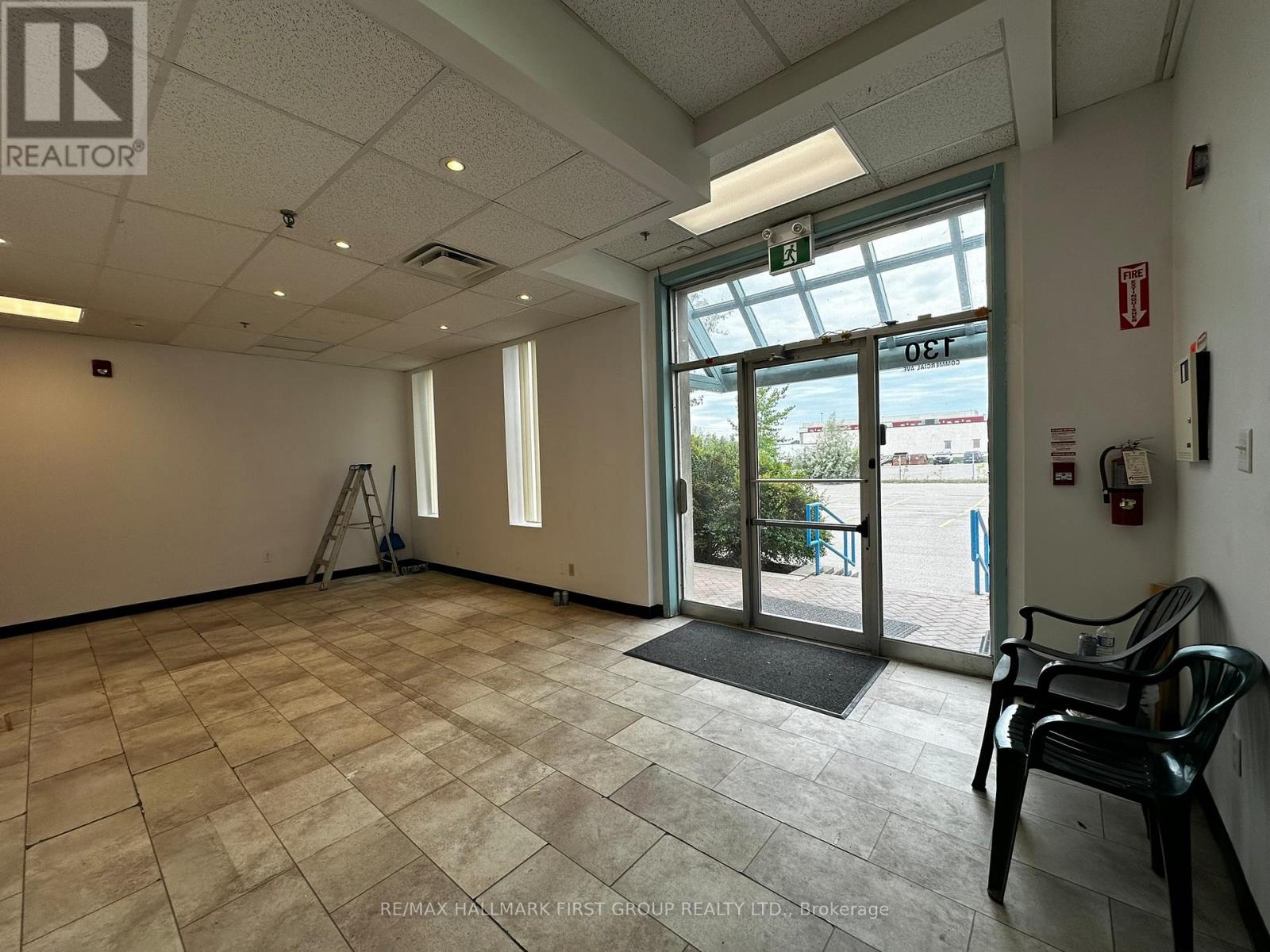 126 Commercial Avenue, Ajax, Ontario  L1S 2H5 - Photo 11 - E12689888