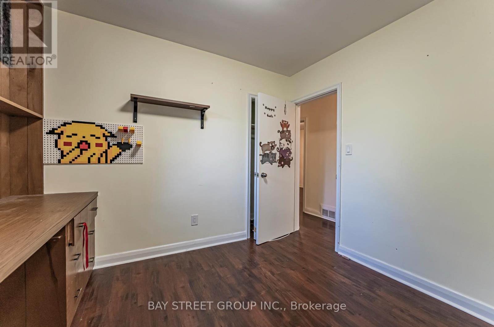 Main - 394 Centre Street E, Richmond Hill, Ontario  L4C 1B7 - Photo 5 - N12689890