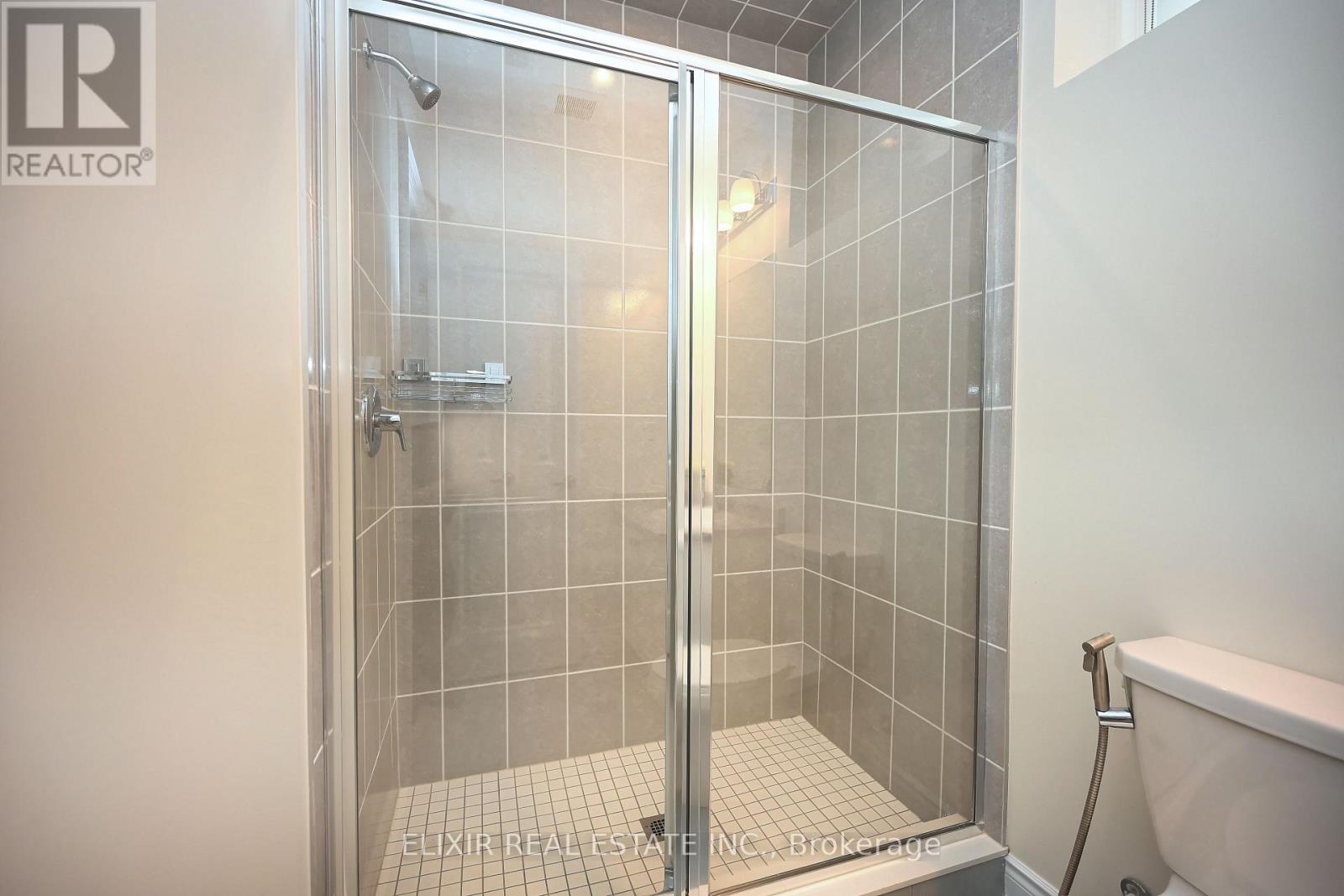 46 Mevira Gardens, Oakville, Ontario  L6H 0Z6 - Photo 24 - W12689906