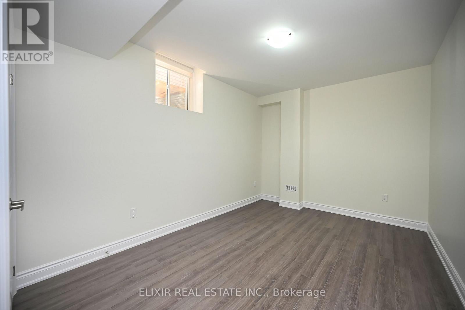 46 Mevira Gardens, Oakville, Ontario  L6H 0Z6 - Photo 26 - W12689906